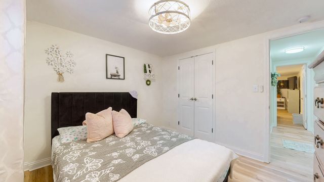 21 Lake Shore Dr, New Concord, KY 42076