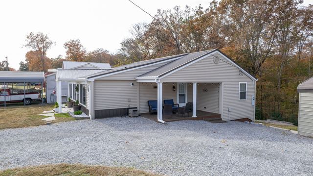 21 Lake Shore Dr, New Concord, KY 42076