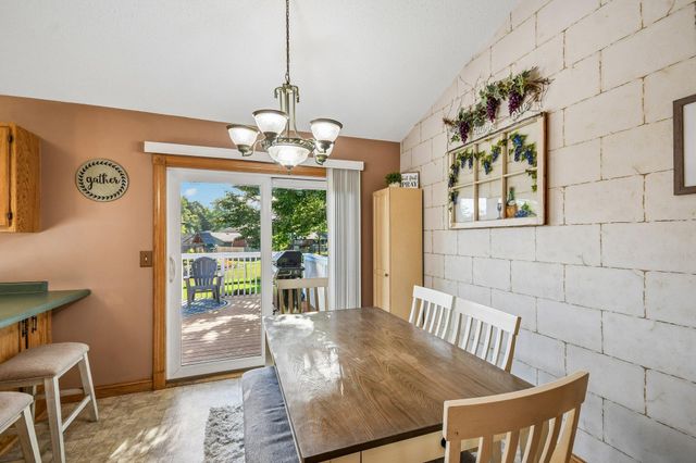 7459 Jeffery Lane S, Cottage Grove, MN 55016