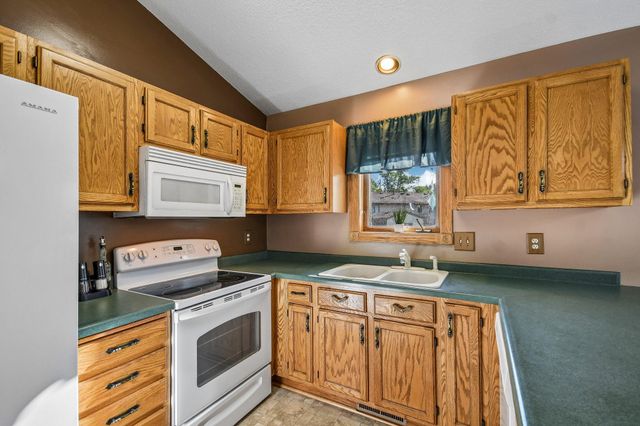 7459 Jeffery Lane S, Cottage Grove, MN 55016