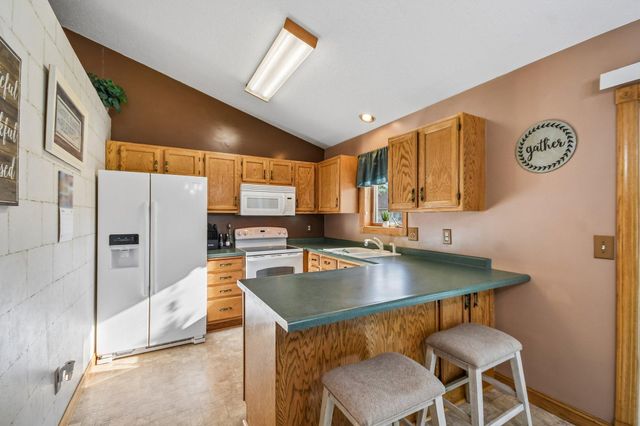 7459 Jeffery Lane S, Cottage Grove, MN 55016