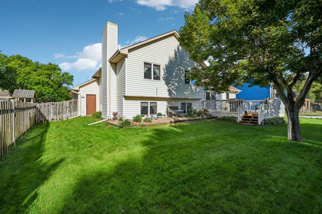7459 Jeffery Lane S, Cottage Grove, MN 55016