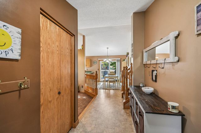 7459 Jeffery Lane S, Cottage Grove, MN 55016