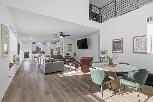 200 Bay Breeze DR, Kyle, TX 78640