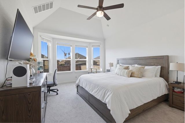 200 Bay Breeze DR, Kyle, TX 78640