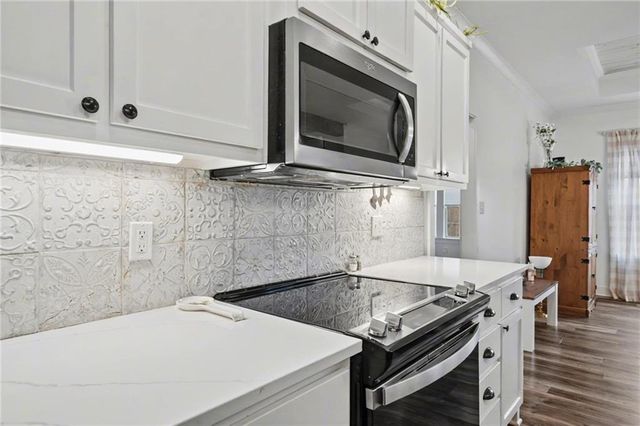 1108 Bluestem Drive, Baldwin City, KS 66006