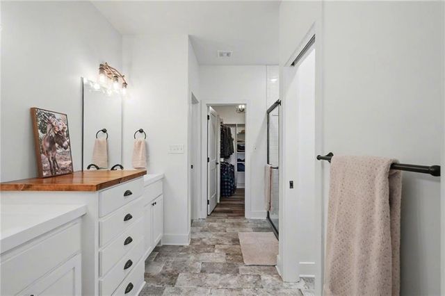 1108 Bluestem Drive, Baldwin City, KS 66006