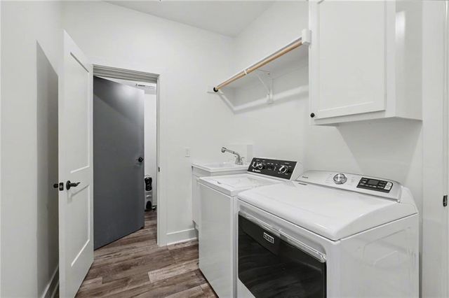 1108 Bluestem Drive, Baldwin City, KS 66006