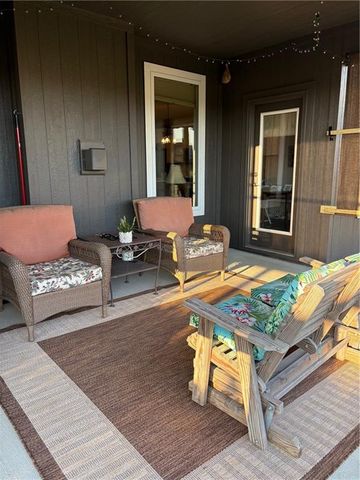 1108 Bluestem Drive, Baldwin City, KS 66006