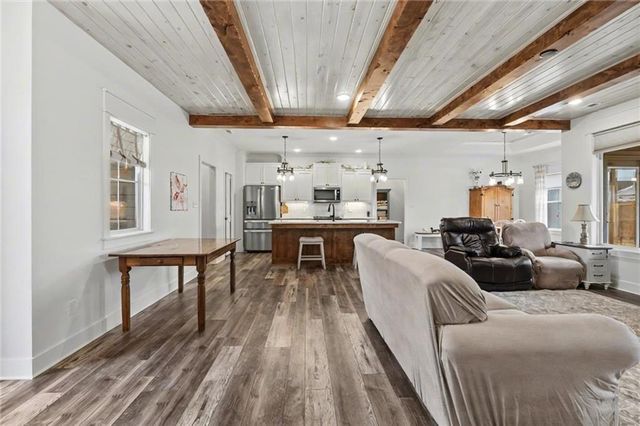 1108 Bluestem Drive, Baldwin City, KS 66006