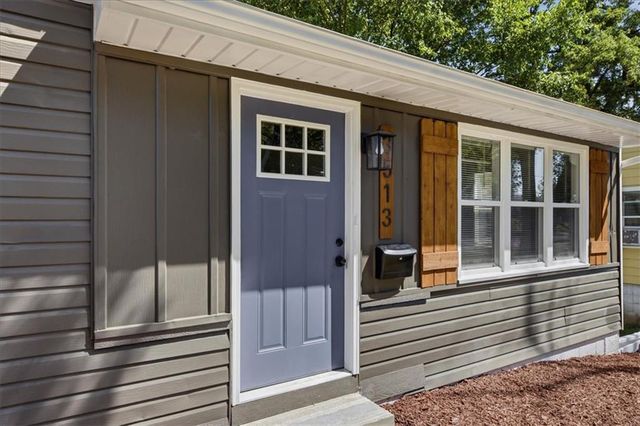 3513 Elmwood Avenue, Kansas City, MO 64128