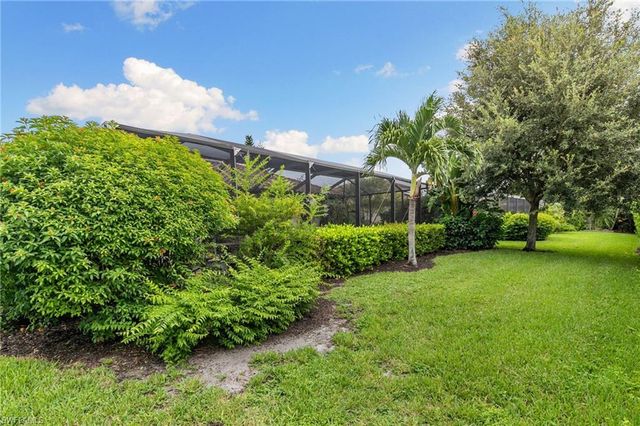 3934 Sapphire WAY, Naples, FL 34114