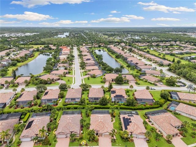 3934 Sapphire WAY, Naples, FL 34114