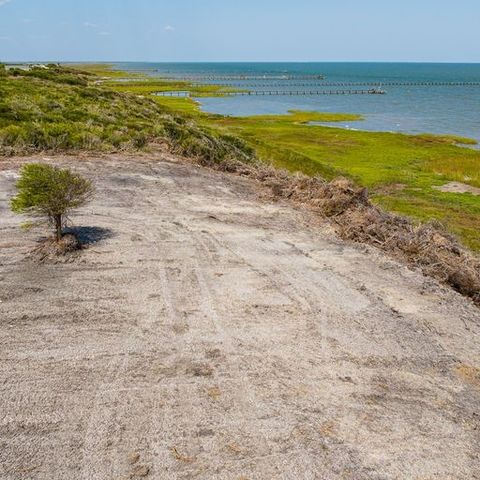 2415 First St, Bayside, TX 78340