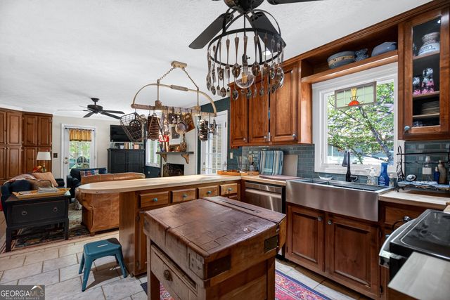 5 N Brooks Road, Lagrange, GA 30240