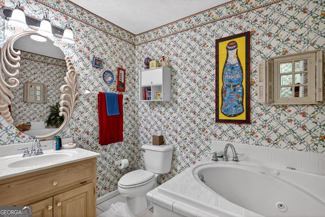 5 N Brooks Road, Lagrange, GA 30240