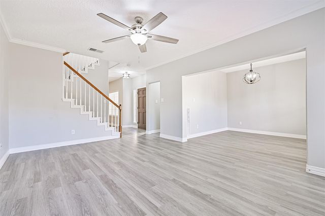 2034 Glencove Drive, Seabrook, TX 77586