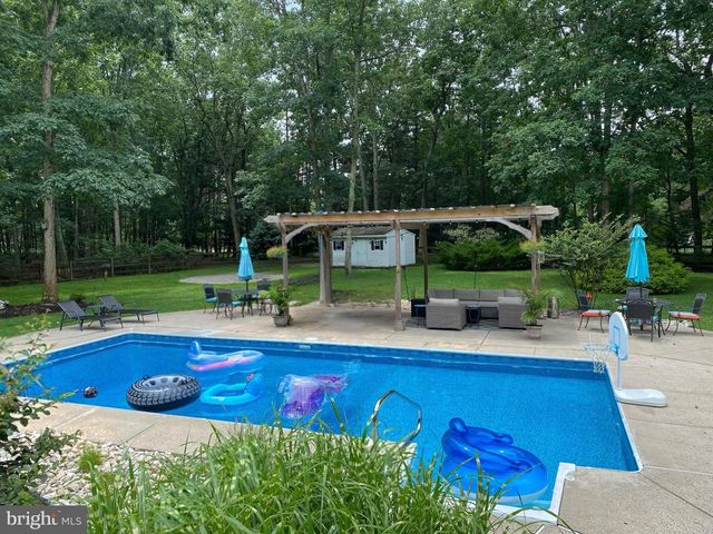 9 WETHERSFIELD DR, Medford, NJ 08055