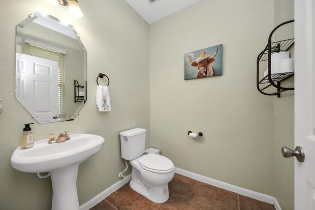 1601 Bel Riposo Lane, League City, TX 77573