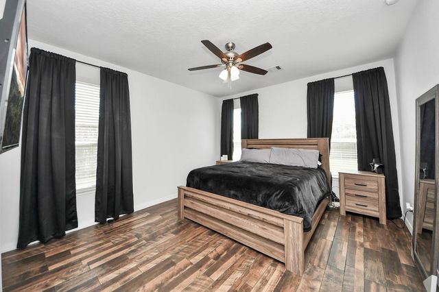 1601 Bel Riposo Lane, League City, TX 77573