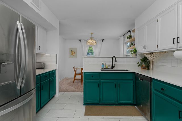 1701 Roberts Place, Chattanooga, TN 37404