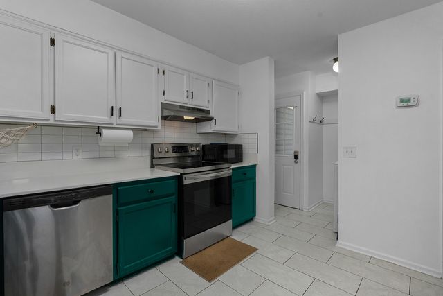 1701 Roberts Place, Chattanooga, TN 37404