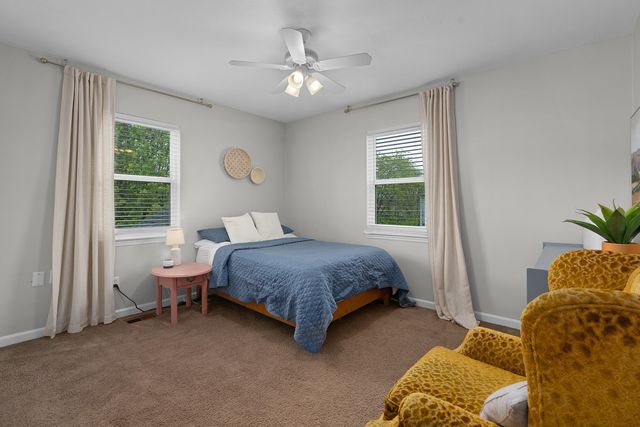 1701 Roberts Place, Chattanooga, TN 37404