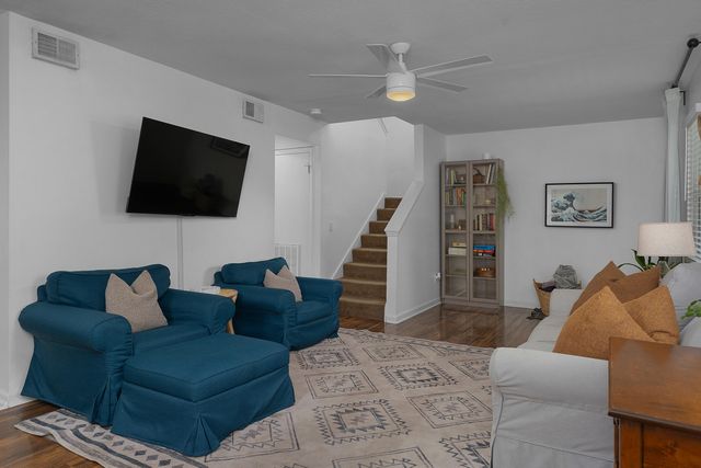 1701 Roberts Place, Chattanooga, TN 37404