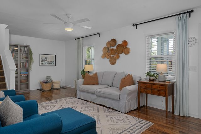 1701 Roberts Place, Chattanooga, TN 37404