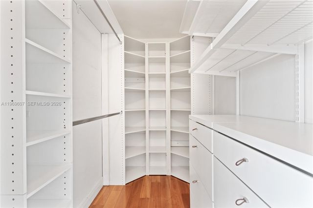 1000 Venetian Way 301, Miami, FL 33139