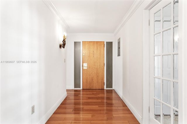 1000 Venetian Way 301, Miami, FL 33139