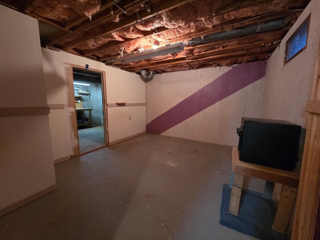 52 Liberty St C5, Plymouth, MA 02360