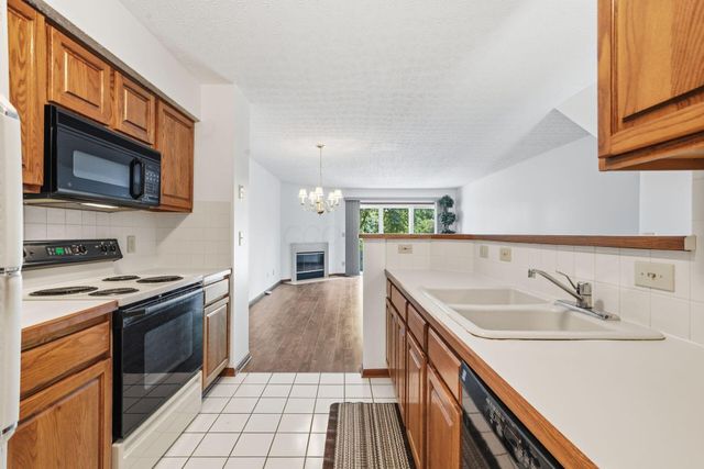 2192 Victoria Park Drive, Columbus, OH 43235