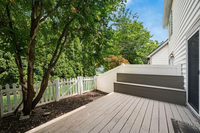 2192 Victoria Park Drive, Columbus, OH 43235