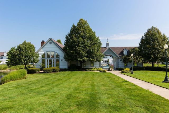 2192 Victoria Park Drive, Columbus, OH 43235