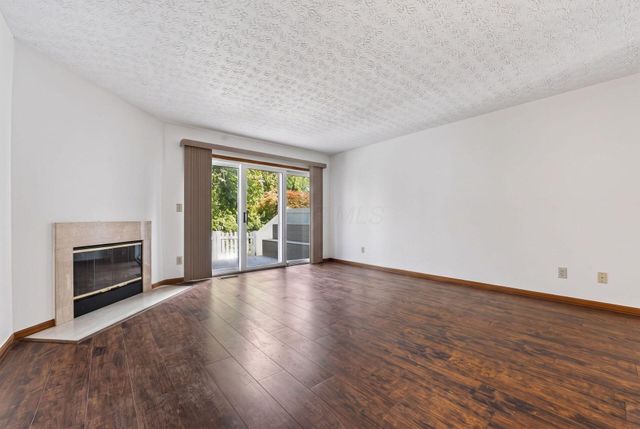 2192 Victoria Park Drive, Columbus, OH 43235