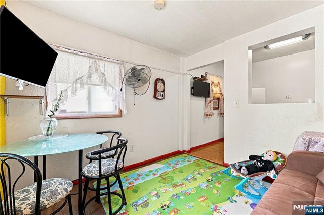 28 Lincoln Street, Passaic, NJ 07055