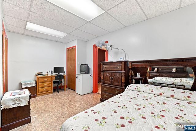 28 Lincoln Street, Passaic, NJ 07055