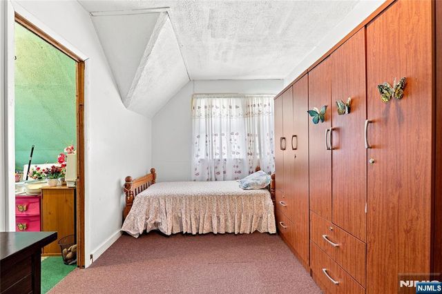 28 Lincoln Street, Passaic, NJ 07055