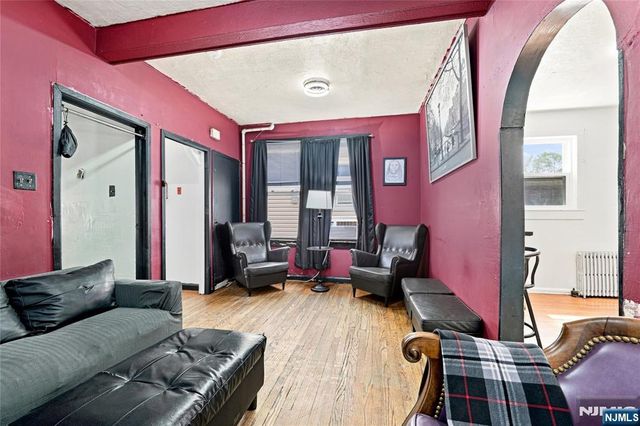 28 Lincoln Street, Passaic, NJ 07055