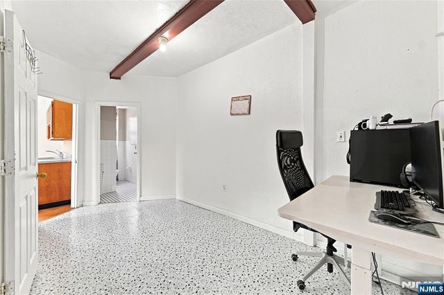 28 Lincoln Street, Passaic, NJ 07055
