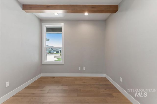 7078 E Chicken Hawk Loop, Nampa, ID 83686