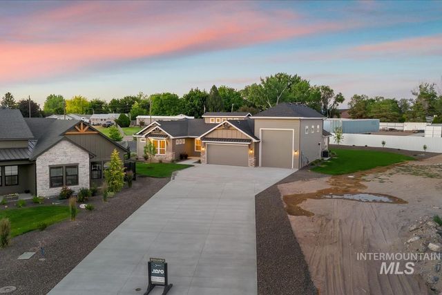 7078 E Chicken Hawk Loop, Nampa, ID 83686