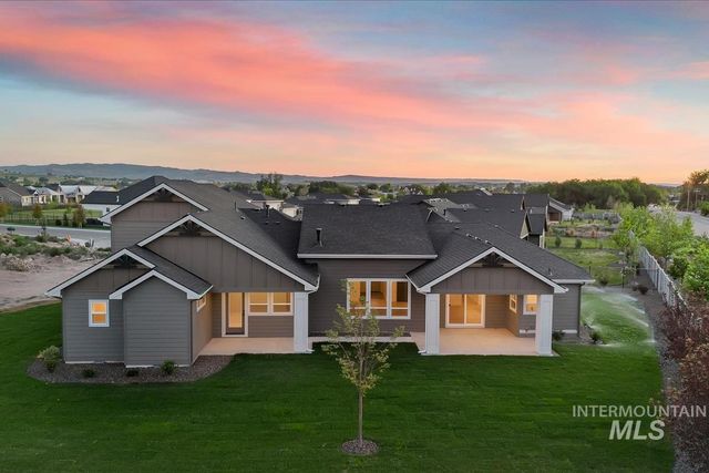 7078 E Chicken Hawk Loop, Nampa, ID 83686