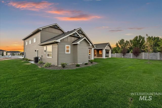 7078 E Chicken Hawk Loop, Nampa, ID 83686
