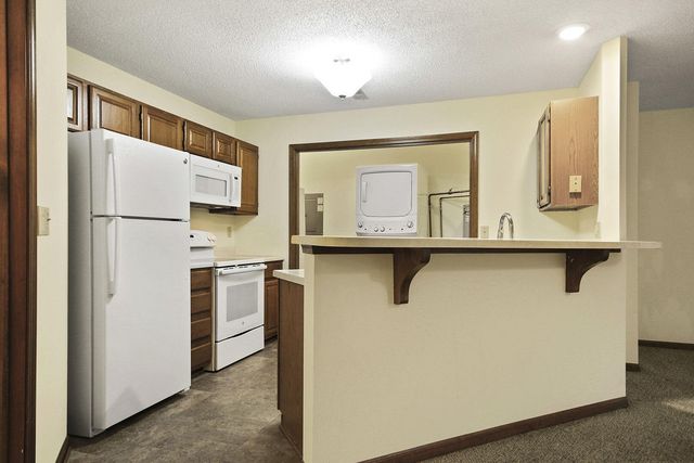 104 PARK DEVILLE PL, Columbia, MO 65203