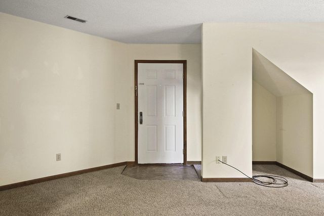 104 PARK DEVILLE PL, Columbia, MO 65203