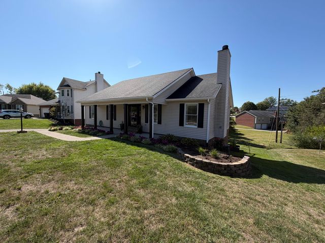 145 Shanahan Lane, Winchester, KY 40391