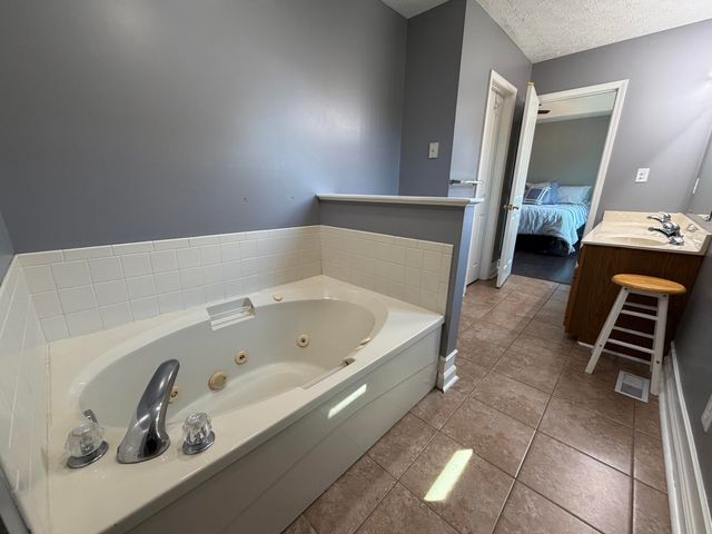 145 Shanahan Lane, Winchester, KY 40391