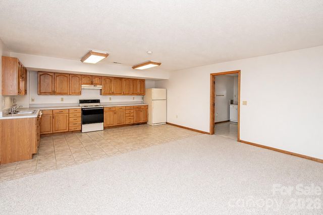 10801 Whitfield Ridge Drive, Charlotte, NC 28277